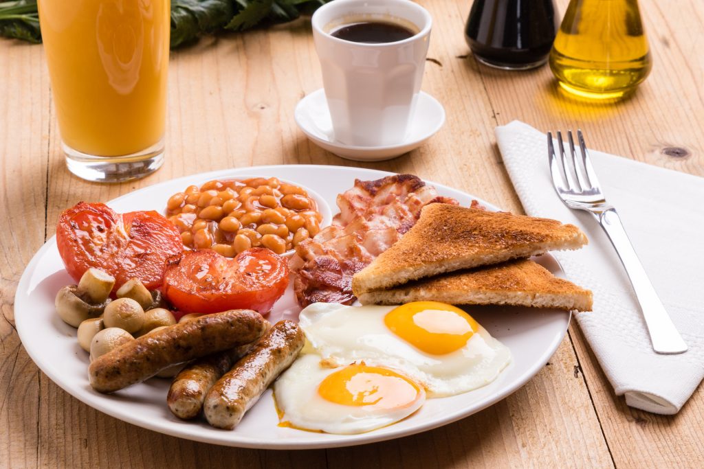 petit déjeuner typique anglais